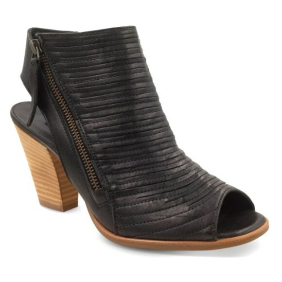 Paul Green Cayanne black leather shooties size 4.5 (7 us) - Picture 1 of 16